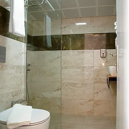 Af-ra Otel