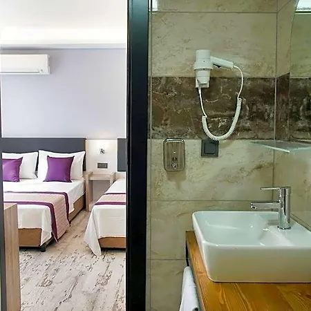 Otel Af-ra 3*