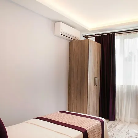 Hotel Af-ra 2*