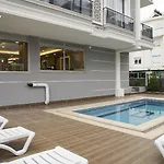 Hotel Af-ra 3*